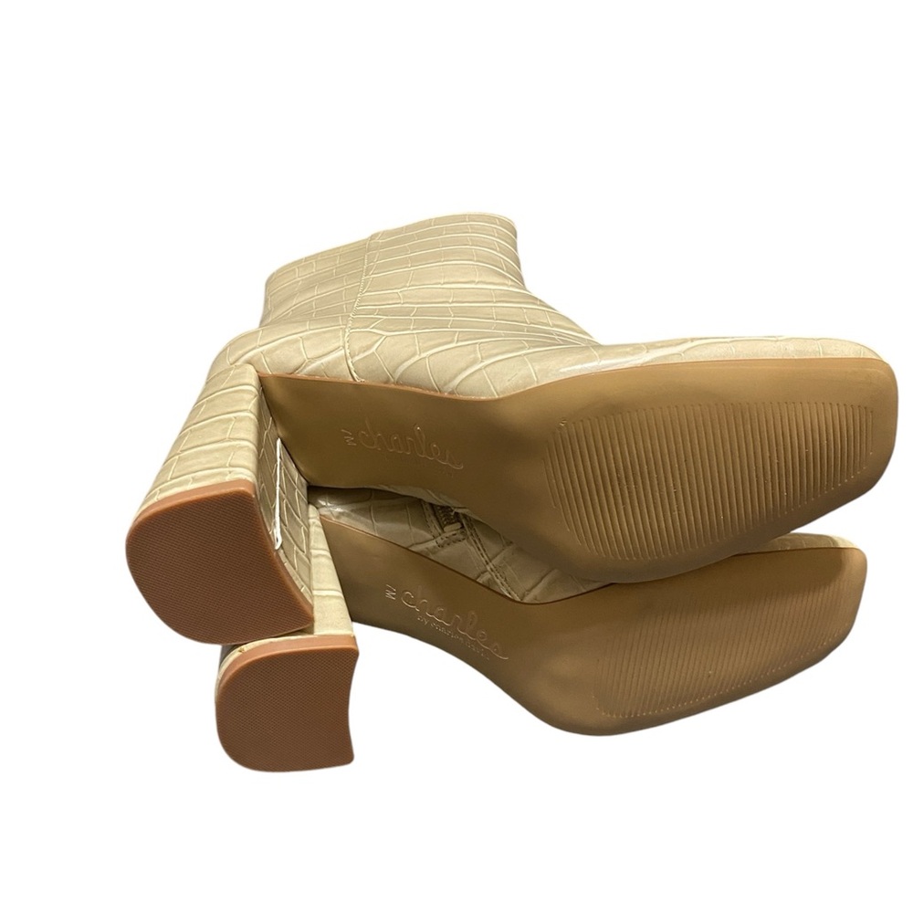 NWT Teigan Womens Faux Leather Ankle Boots - Picture 3 of 4